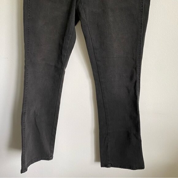 Nwt 🆕 Sam Edelman Women Linnie Kick Flare High Rise Waist Jeans • Black • US 25 - Picture 5 of 8